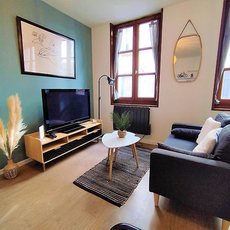 רודז Appartement A 150 M De La Cathedrale מראה חיצוני תמונה